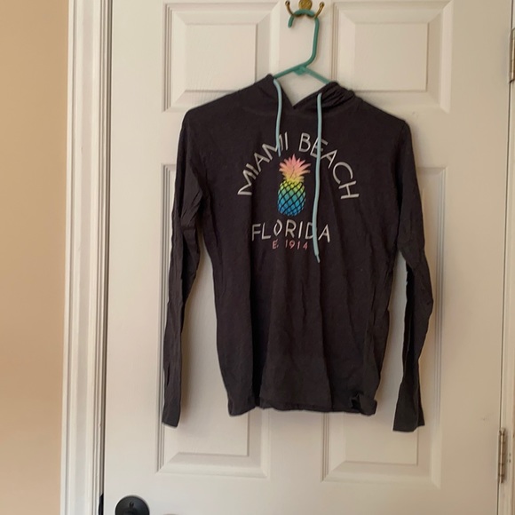 Shirt with hood - Picture 1 of 2